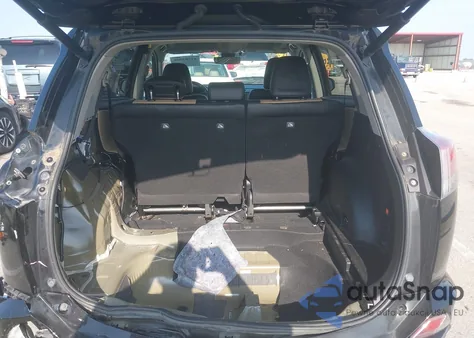 2017 Toyota Rav4 Limited z USA, uszkodzony, nr VIN 2T3DFREV7HW584137